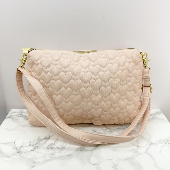 Betsey Johnson Handbags - Betsey Johnson Heart Quilted Crossbody Bag Women Large Light Pink Floral Lined